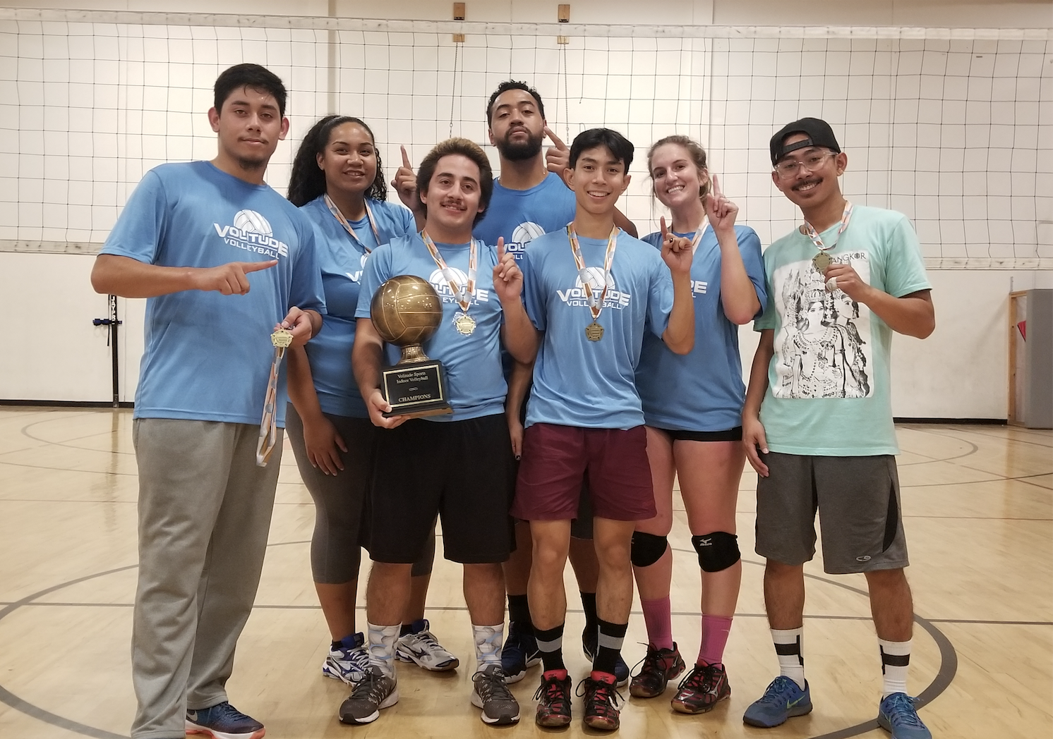 indoor volleyball leagues