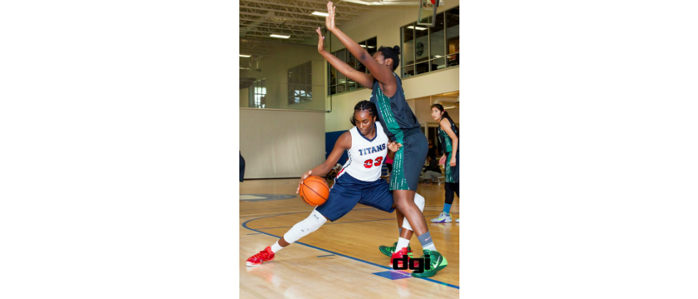 6'2 Emani Burkes